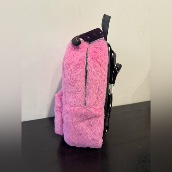 Cartoon Network Courage The Cowardly Dog Fuzzy Mini Backpack main image 4